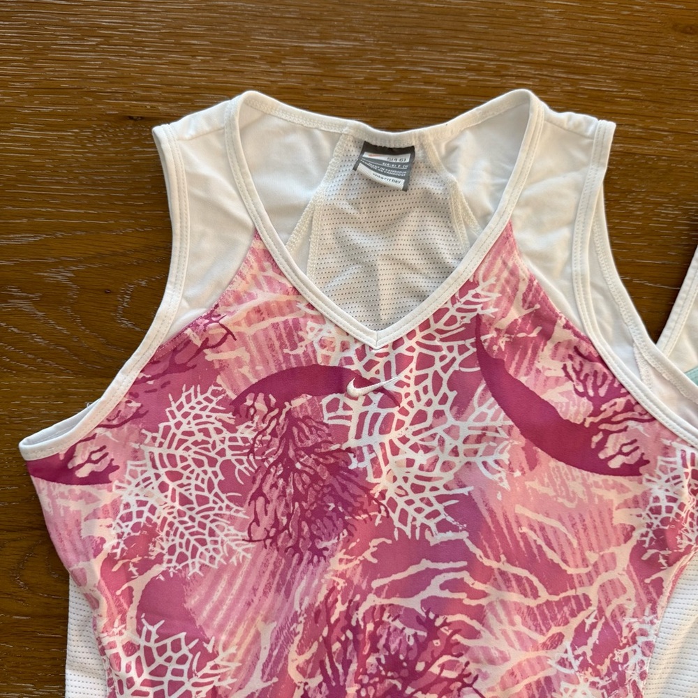 Nike Pink and Blue Activewear Tank Tops size S - Picture 2 of 3
